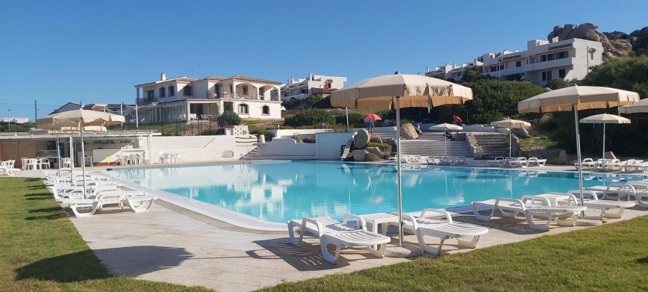 Residence Baia Santa Reparata Santa Teresa Gallura Exterior photo